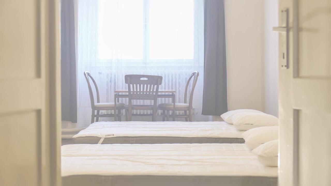 Nezamek Hotell Hartmanice  Eksteriør bilde